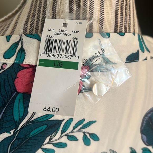 Van Heusen, large, floral blouse, $69 - Picture 3 of 6